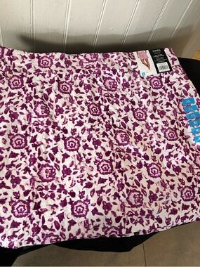 NWT Jones New York Signature The Slash Pocket Skort/X-Large